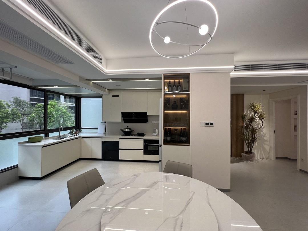 南寧二手房全拆裝修有哪些要注意？現(xiàn)代簡約-餐廚