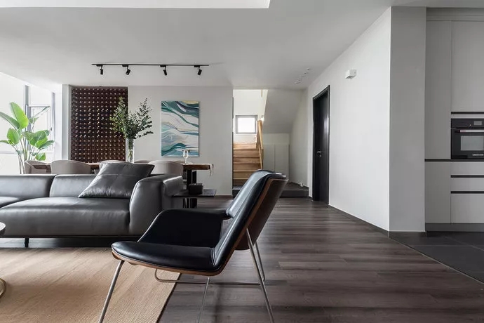 踢腳線要這么裝才好看！