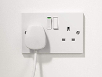 裝修百科：室內(nèi)電源插座距離地面多高比較合適呢？