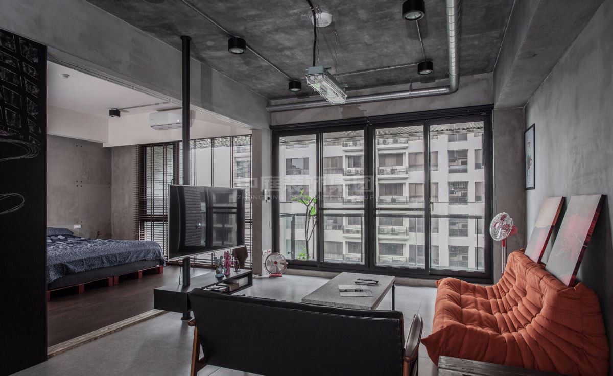 湖畔書(shū)院129m&sup2;工業(yè)風(fēng)風(fēng)格案例